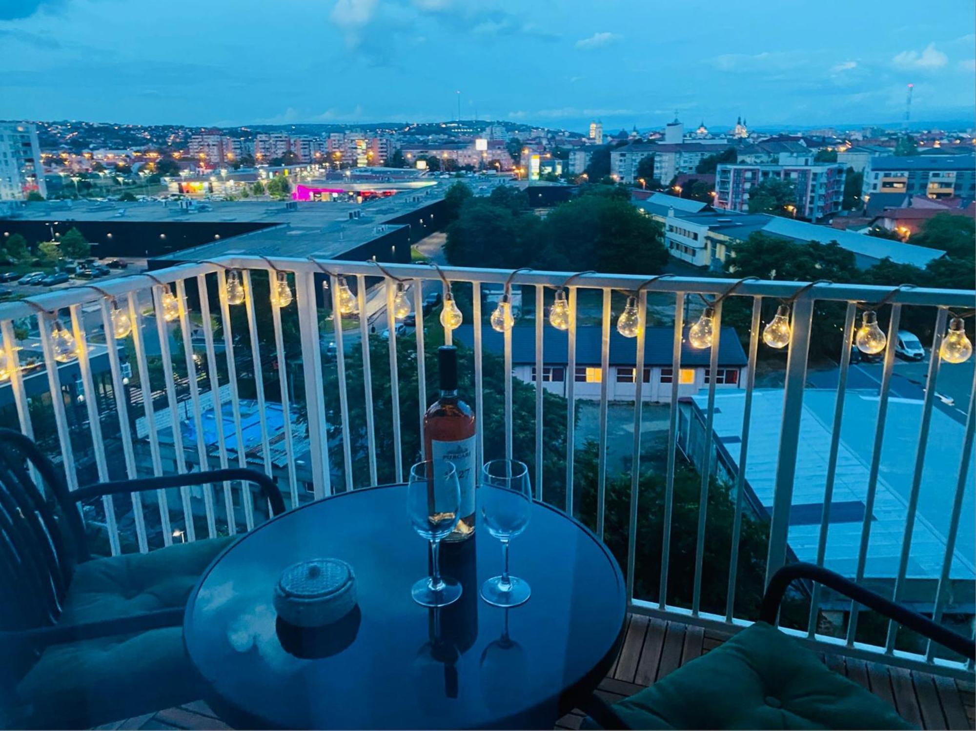 Bella Residence Oradea Buitenkant foto